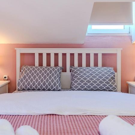 Georgina'S Meteora Loft Apartment กาลัมปากา ภายนอก รูปภาพ