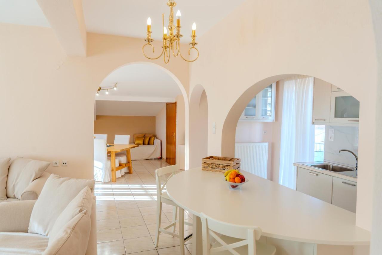 Georgina'S Meteora Loft Apartment กาลัมปากา ภายนอก รูปภาพ